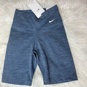 NIKE TRAINING SHORT